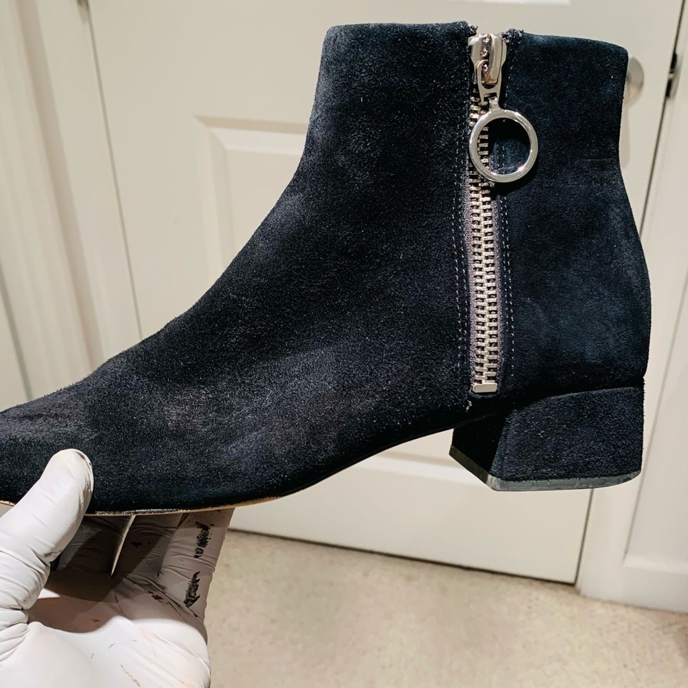 Dolce Vita Women Black Suede Ankle Boot with Side Silver Zipper. - Picture 5 of 13